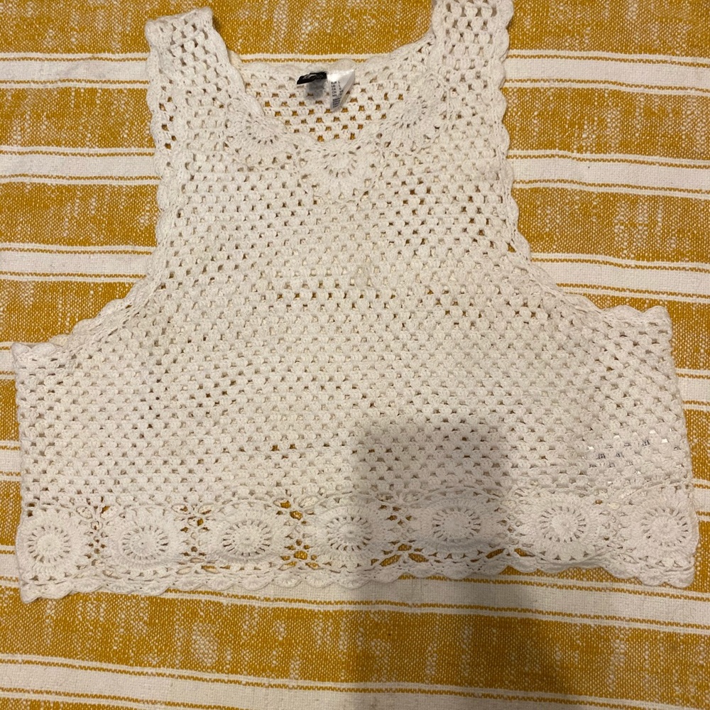H&M Crochet Crop Top